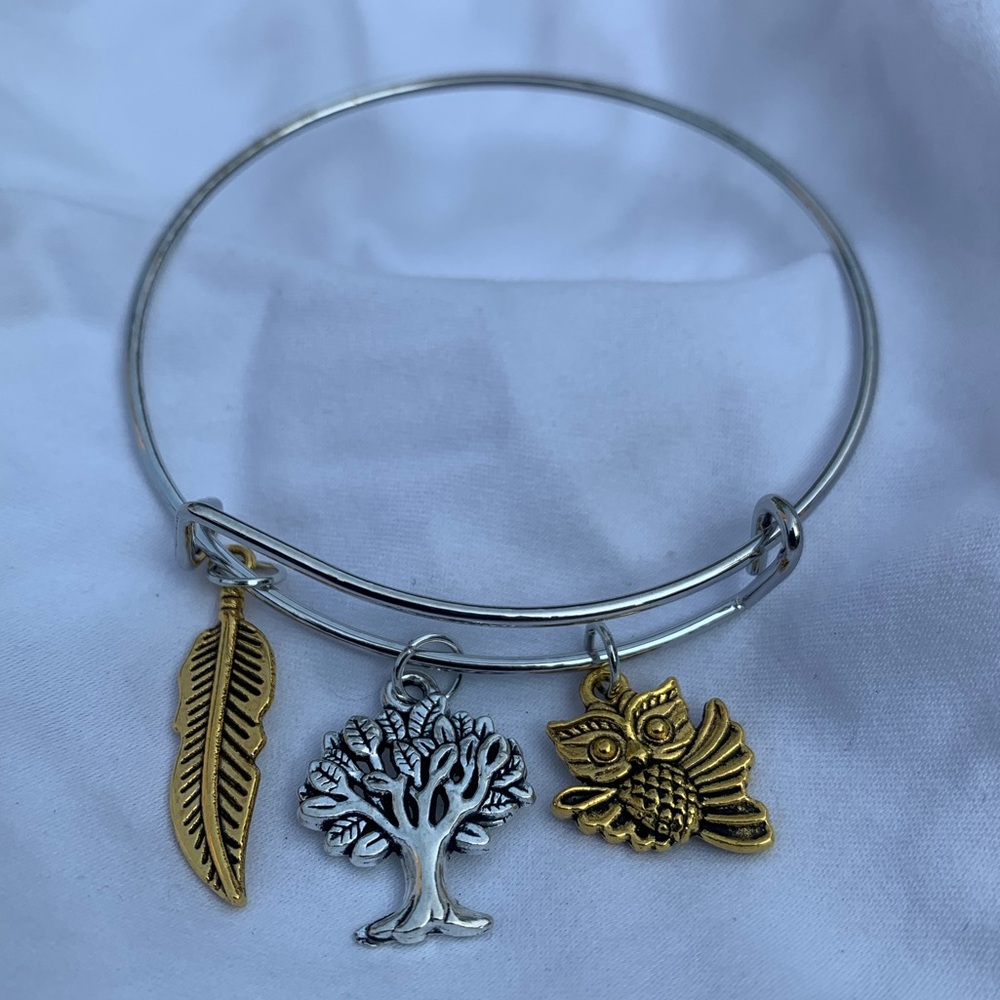 Brand New! Handmade! Adjustable Charm Bangle Bracelet! - Picture 2 of 7